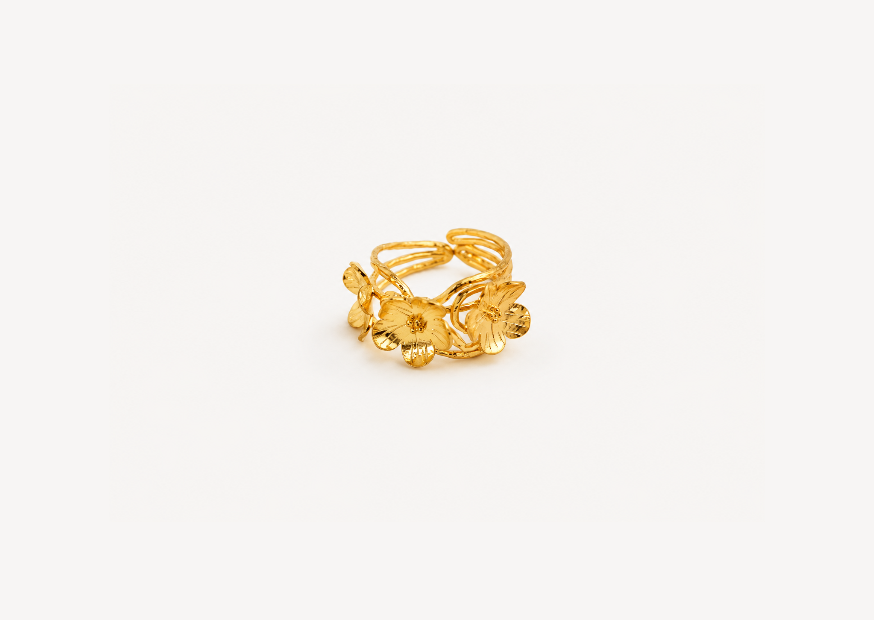 Bague ajustable fleur en argent 925 dorée à l'or 24 carats
